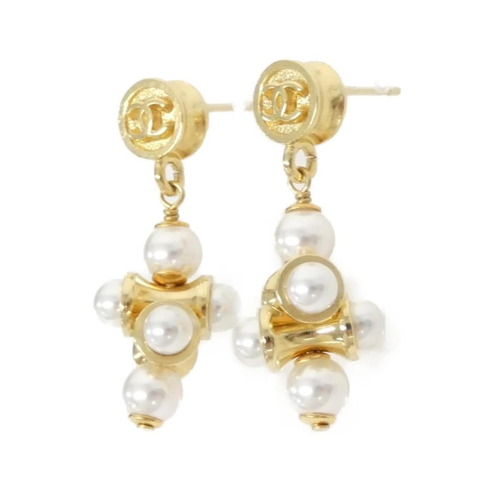 CHANEL White Earrings - Picture 2 of 3